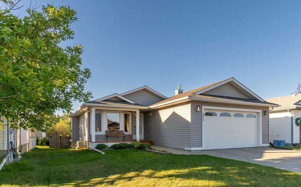 Picture of 311 Carriage Lane Drive , Carstairs Real Estate Listing