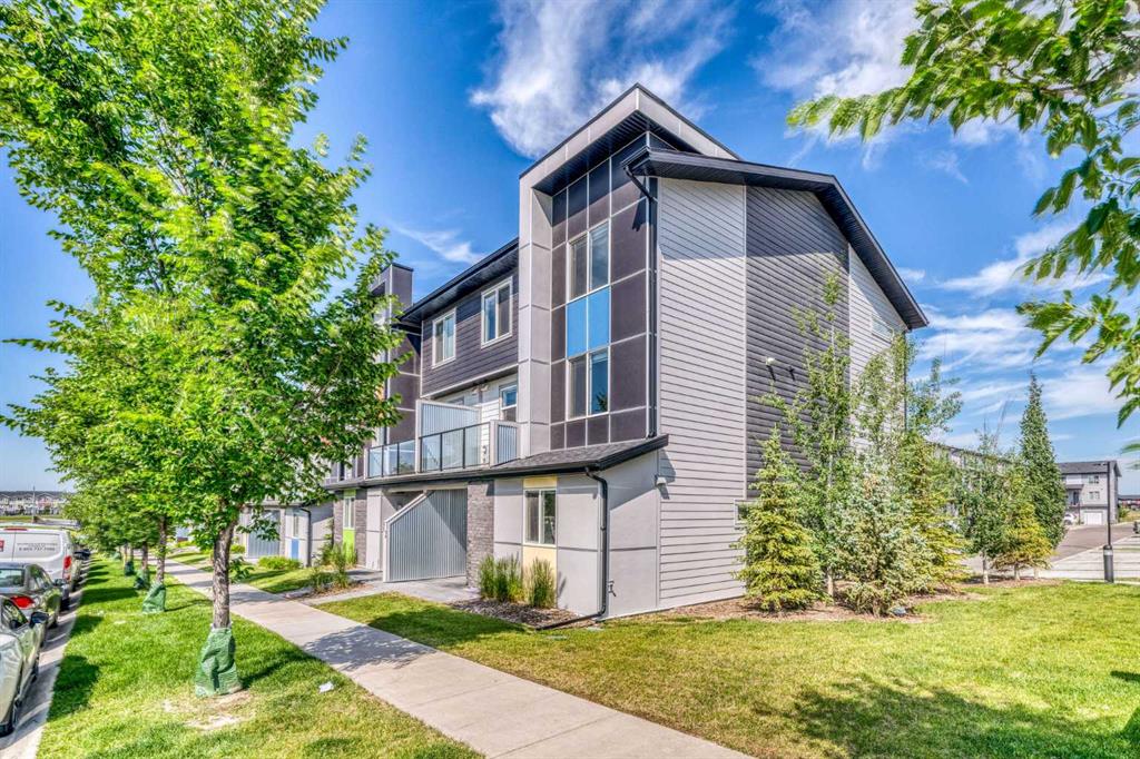 Picture of 90 Redstone Way NE, Calgary Real Estate Listing