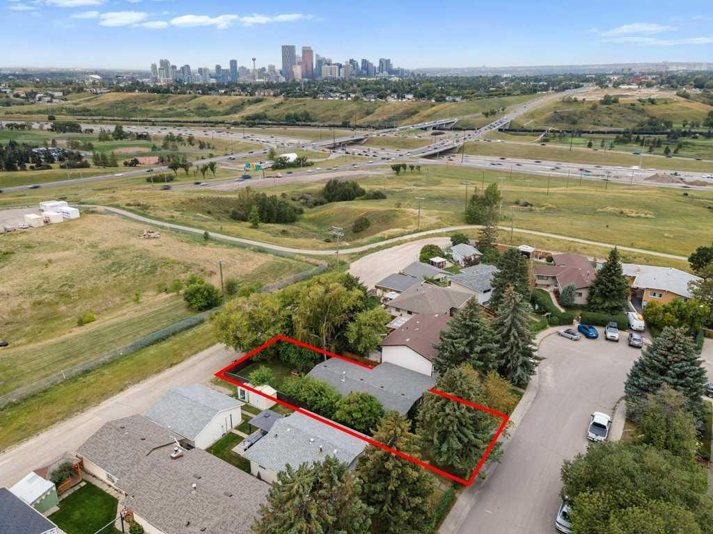 Picture of 100 Van Horne Crescent NE, Calgary Real Estate Listing