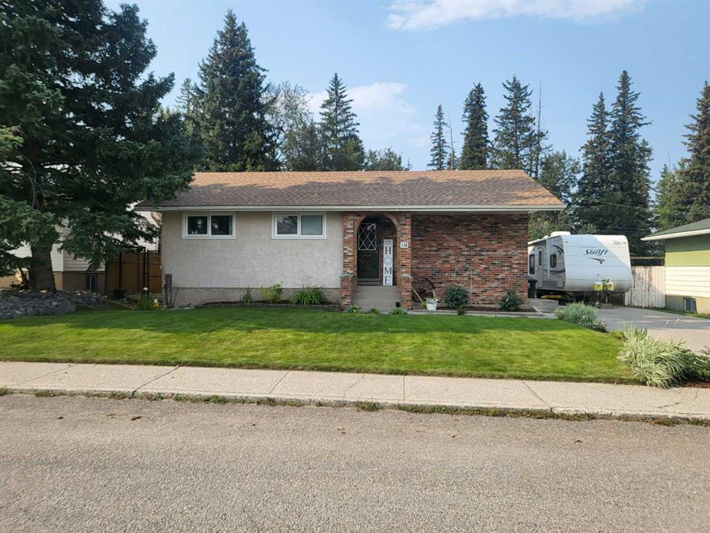 Picture of 114 Dorin Drive , Hinton Real Estate Listing