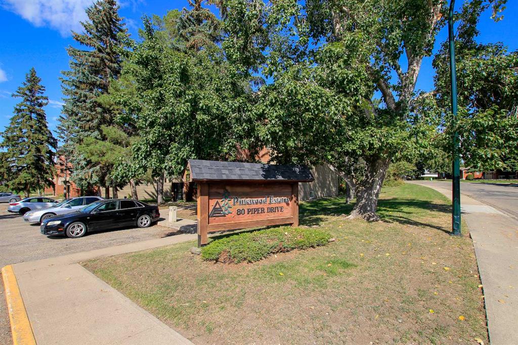 Picture of 7, 80 Piper Drive , Red Deer Real Estate Listing