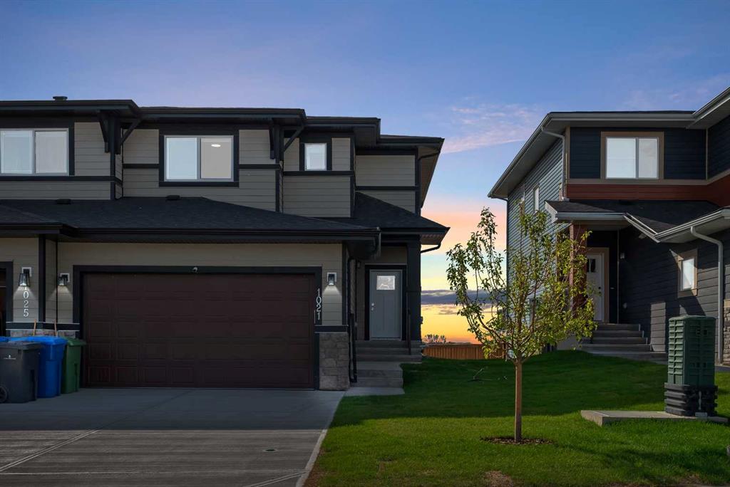 Picture of 1021 Waterford Drive  , Chestermere Real Estate Listing