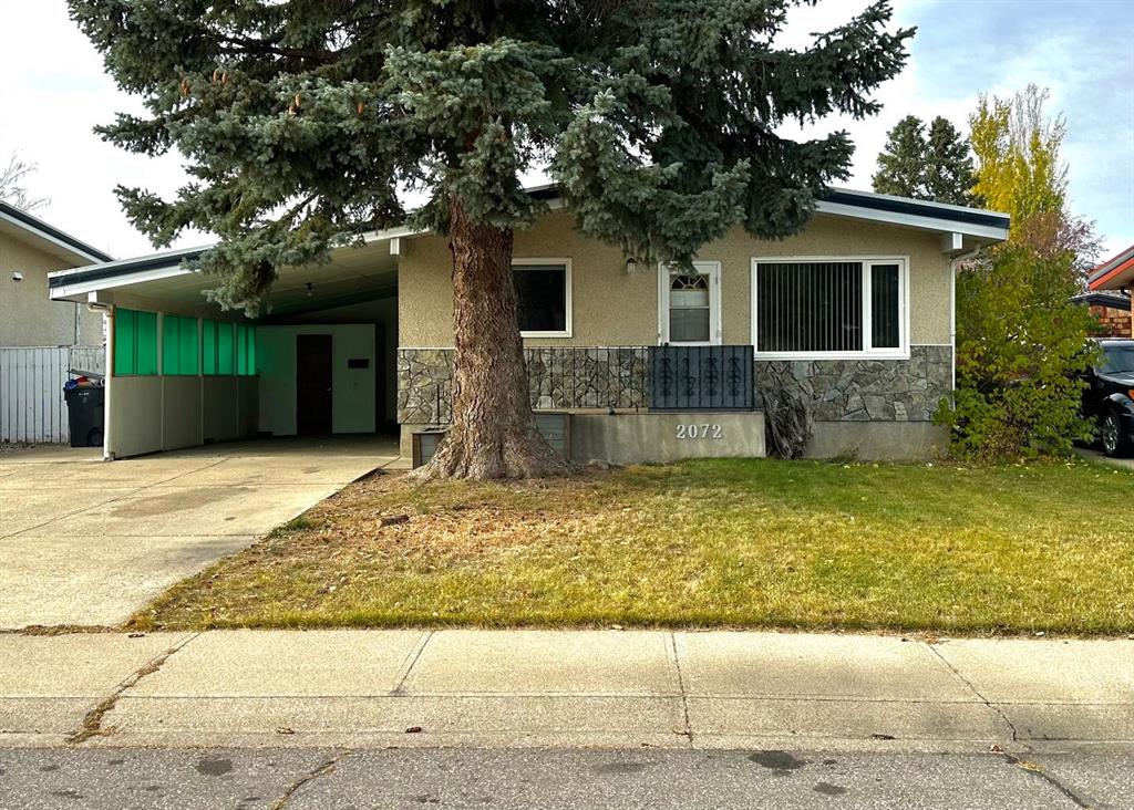 Picture of 2072 19 Street N, Lethbridge Real Estate Listing