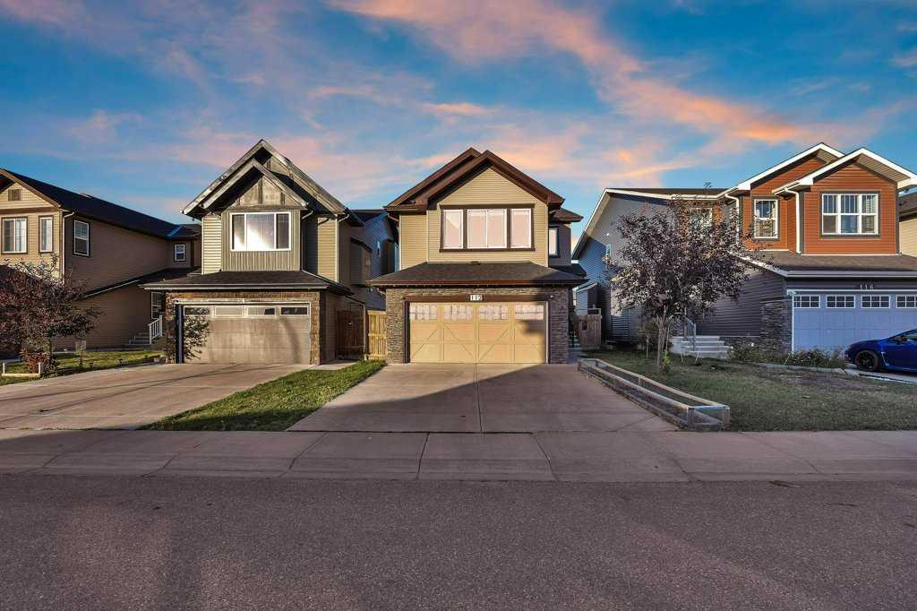 Picture of 112 Skyview Shores Gardens NE, Calgary Real Estate Listing