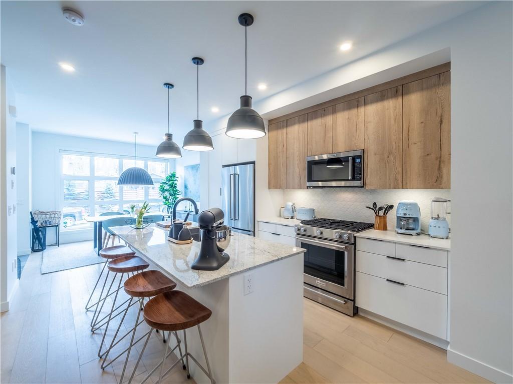 Picture of 2909 22 Street SW, Calgary Real Estate Listing