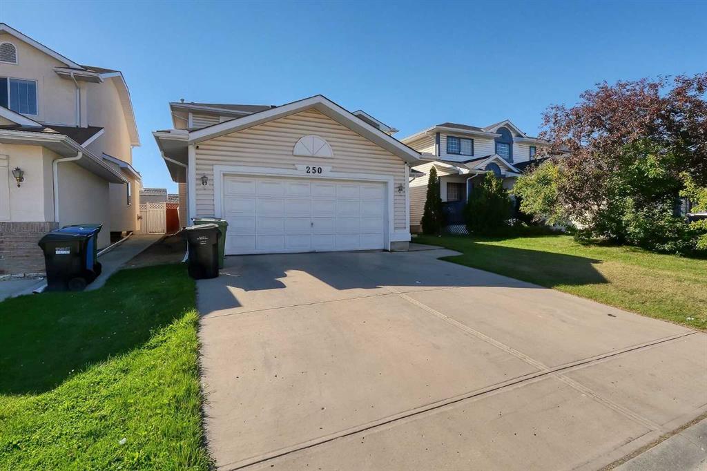 Picture of 250 Coral Keys Court NE, Calgary Real Estate Listing