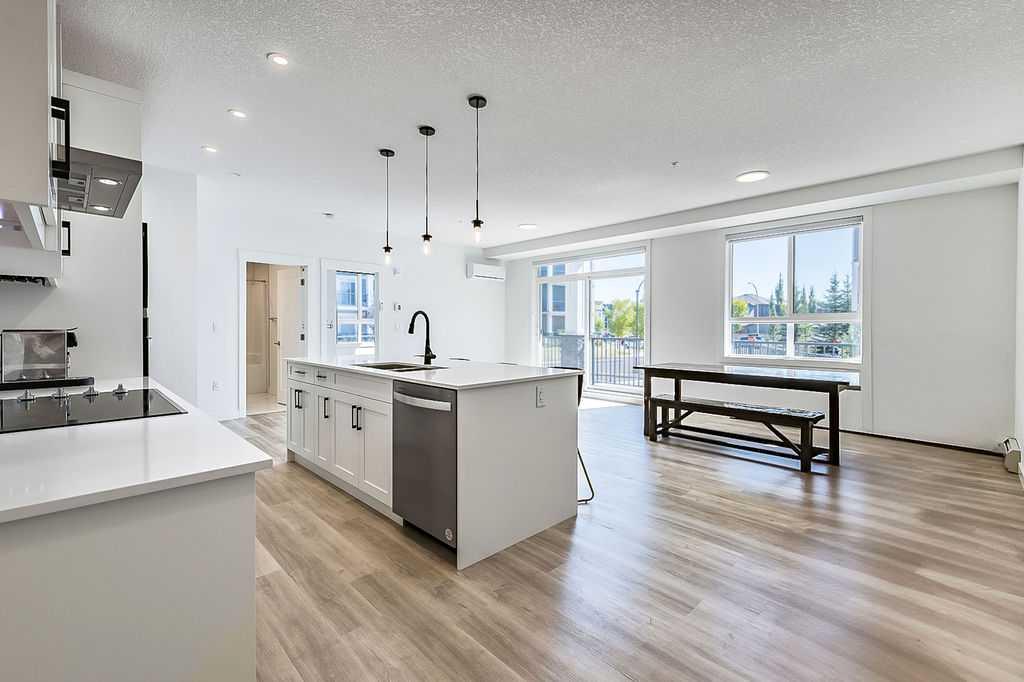 Picture of 108, 25 Walgrove Walk SE, Calgary Real Estate Listing