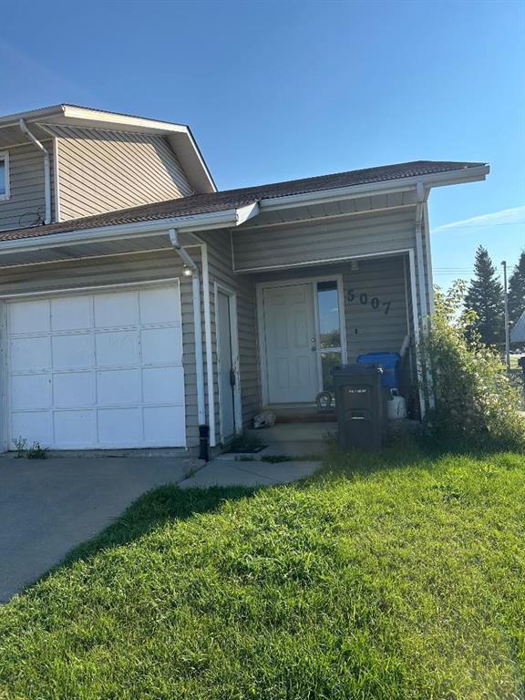 Picture of 5007 53 Street , Rocky Mountain House Real Estate Listing