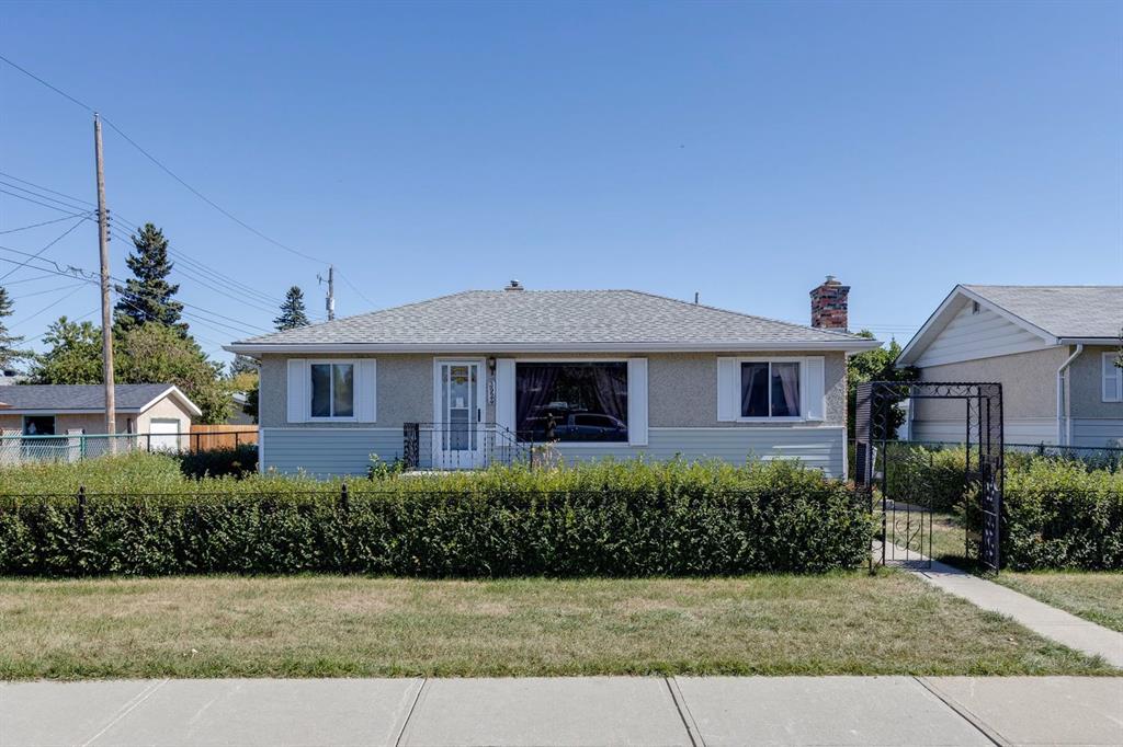 Picture of 3924 76 Street NW, Calgary Real Estate Listing