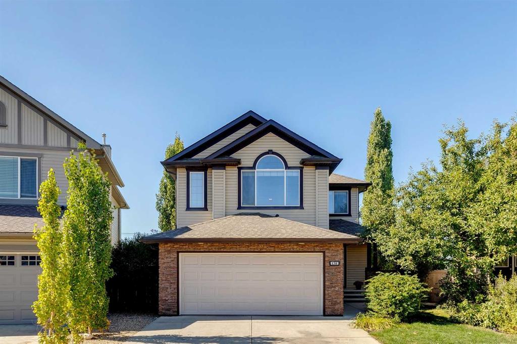 Picture of 130 Coopers Bay SW, Airdrie Real Estate Listing