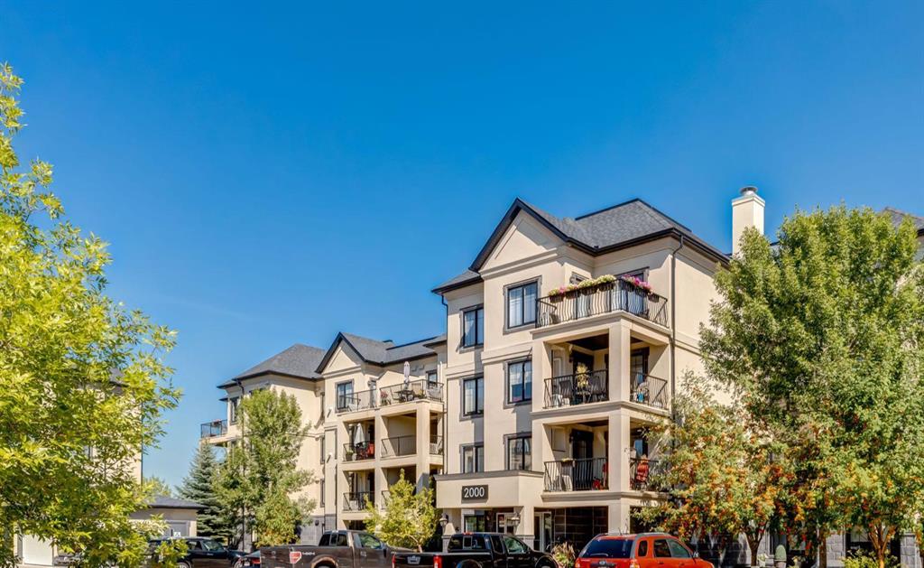 Picture of 2305, 310 McKenzie Towne Gate SE, Calgary Real Estate Listing