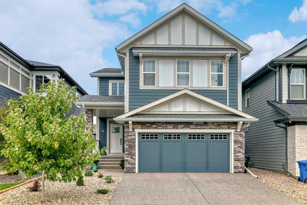 Picture of 11 Legacy Glen Crescent SE, Calgary Real Estate Listing