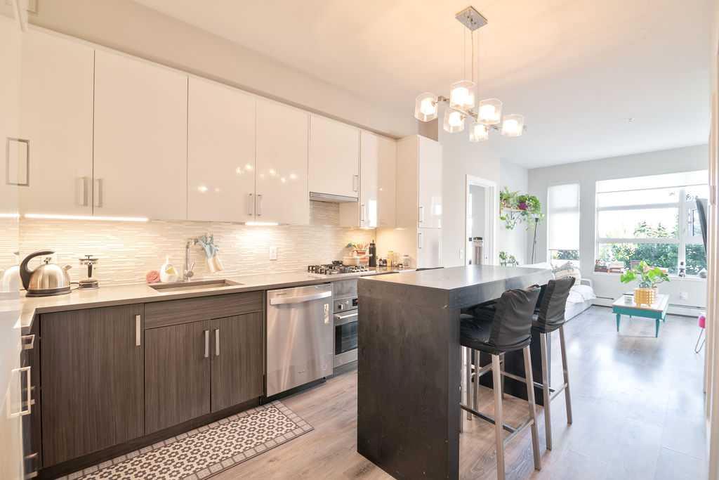 Picture of 205, 515 4 Avenue NE, Calgary Real Estate Listing