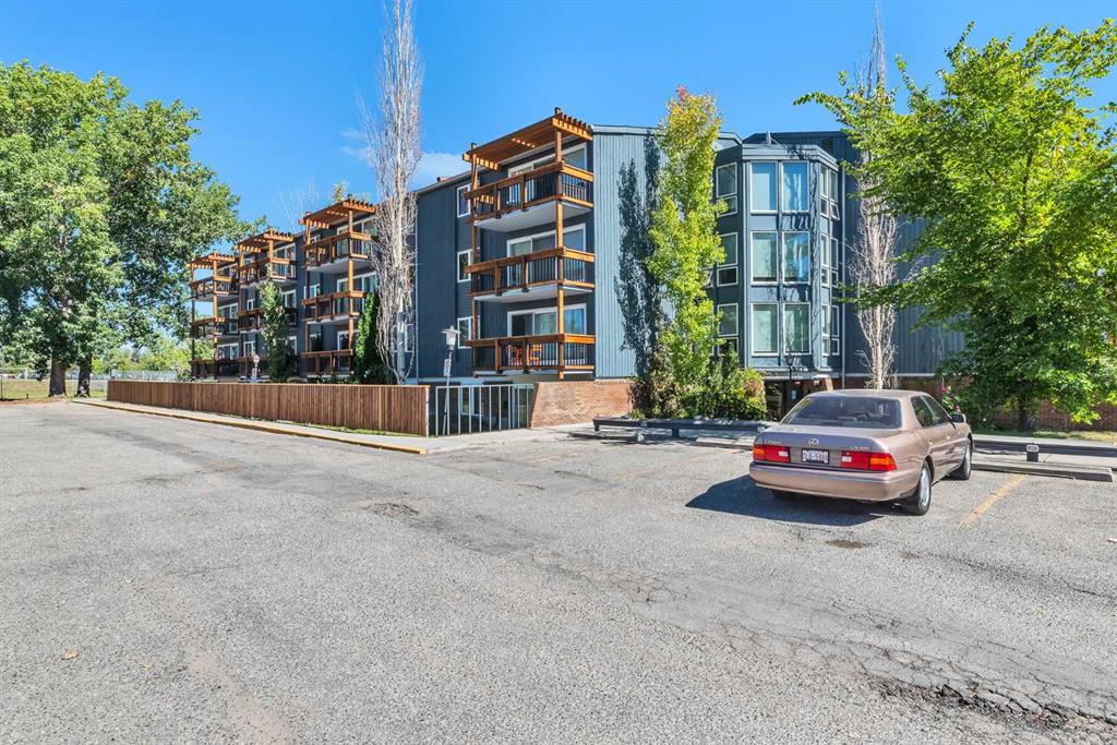 Picture of 221, 820 89 Avenue SW, Calgary Real Estate Listing