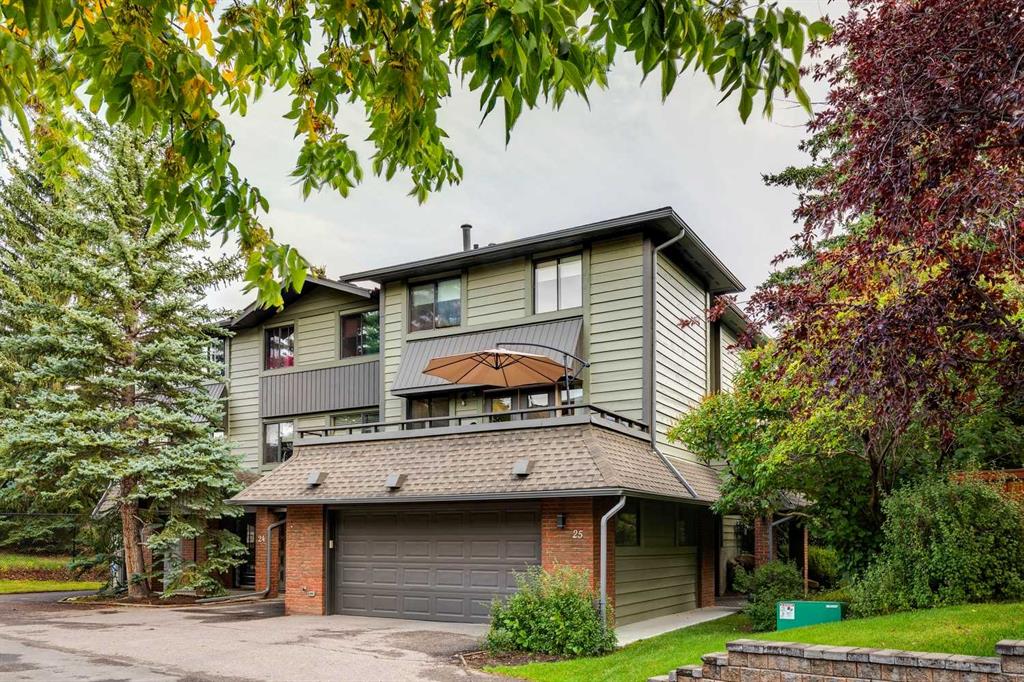 Picture of 25, 10030 Oakmoor Way SW, Calgary Real Estate Listing