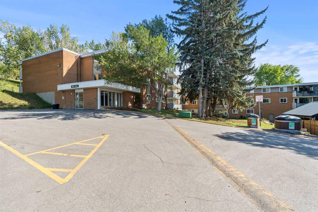 Picture of 378, 1620 8 Avenue NW, Calgary Real Estate Listing