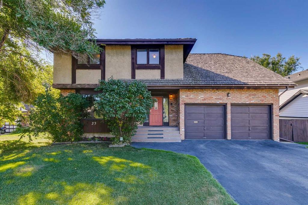 Picture of 23 Bow Village Crescent NW, Calgary Real Estate Listing