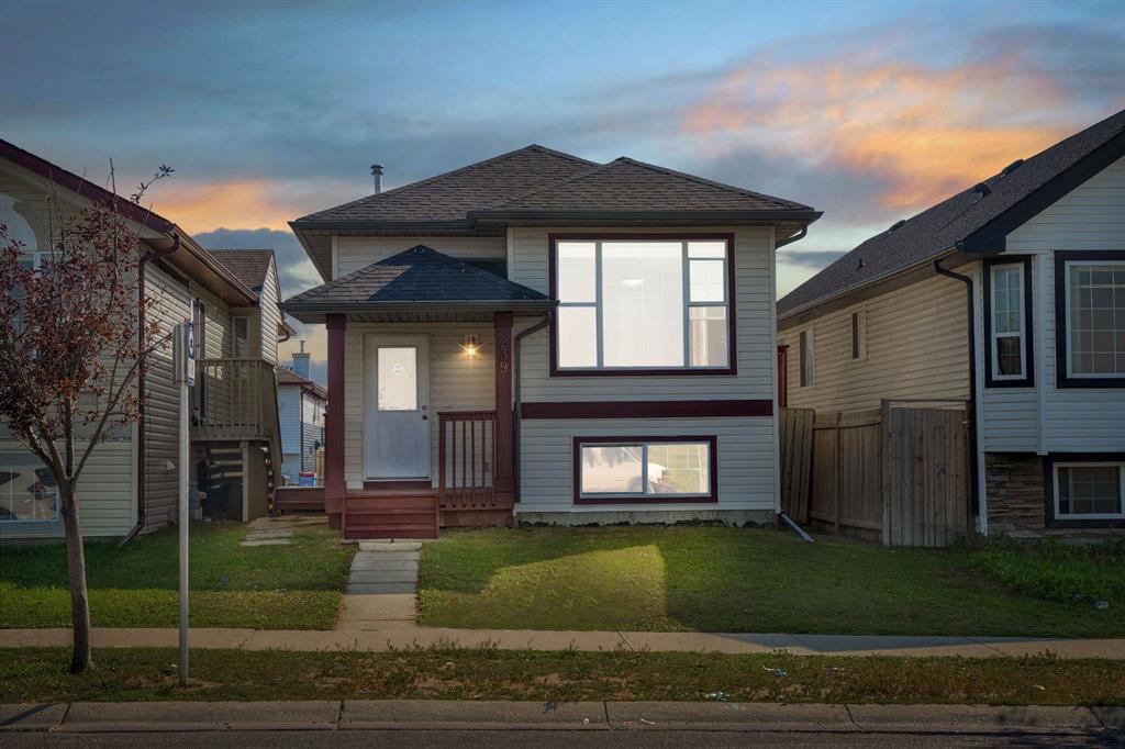 Picture of 239 Taravista Drive NE, Calgary Real Estate Listing