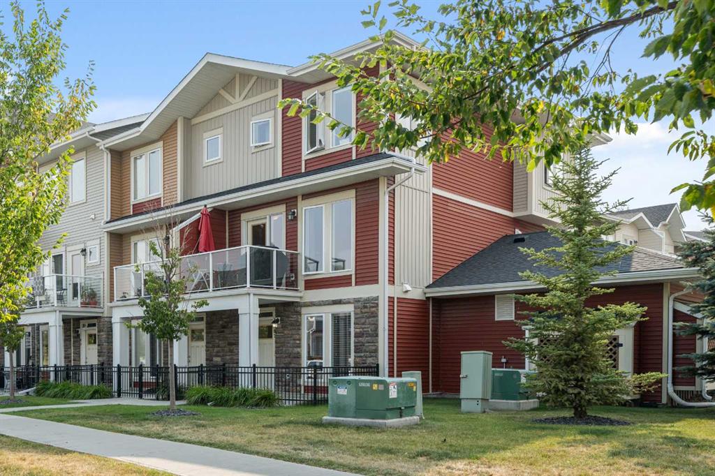 Picture of 87 Auburn Meadows Avenue SE, Calgary Real Estate Listing