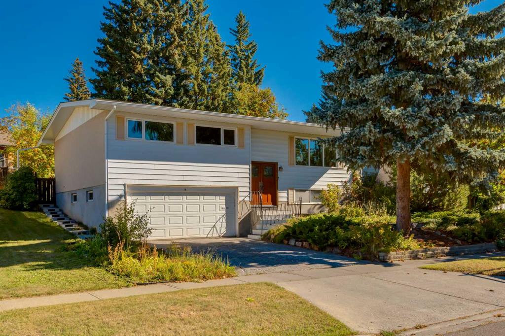 Picture of 16 Capri Avenue NW, Calgary Real Estate Listing