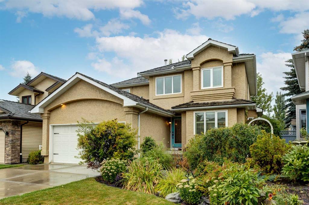 Picture of 11 Douglas Woods Hill SE, Calgary Real Estate Listing