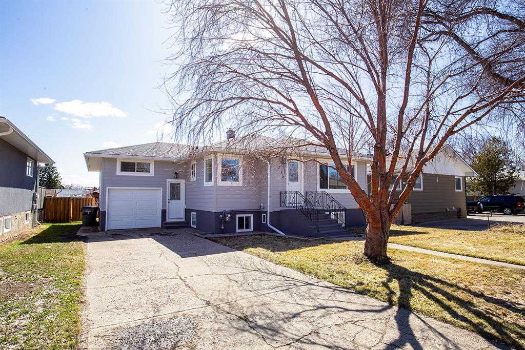 Picture of 515 12 Street SW, Medicine Hat Real Estate Listing