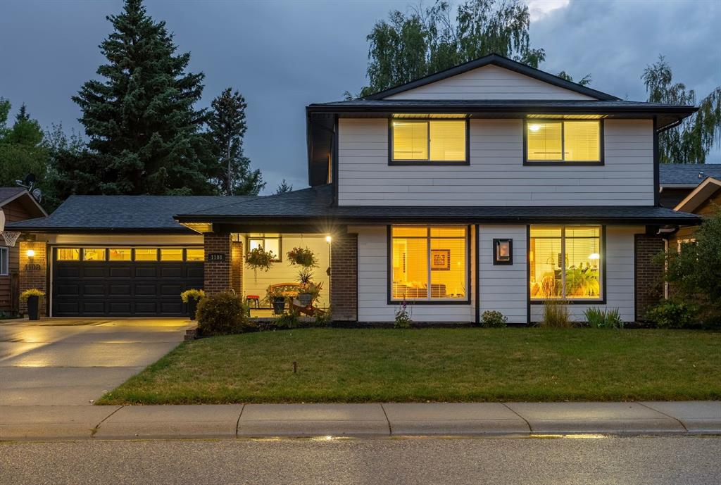 Picture of 1108 Lake Placid Drive SE, Calgary Real Estate Listing