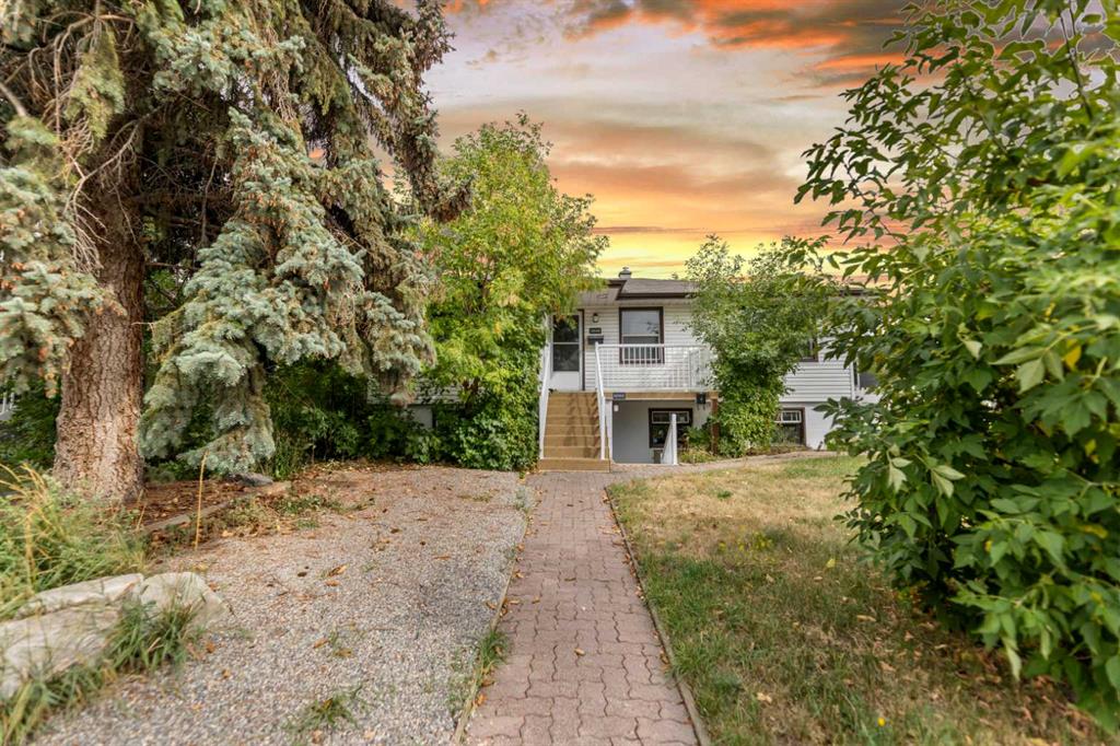 Picture of 1010 Regal Crescent NE, Calgary Real Estate Listing