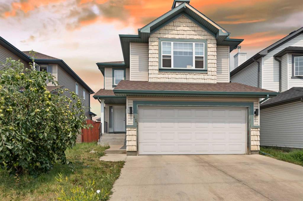 Picture of 42 Martha\'s Close NE, Calgary Real Estate Listing