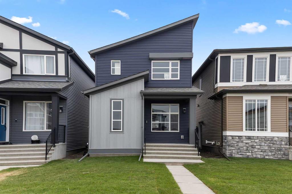 Picture of 121 Corner Glen Way NE, Calgary Real Estate Listing