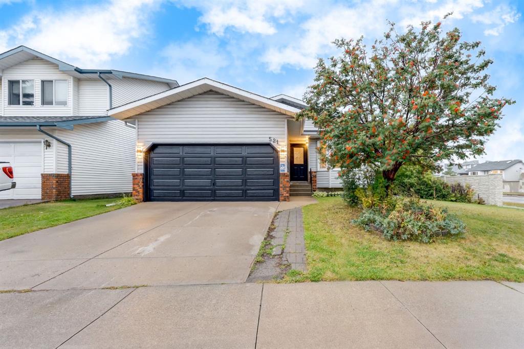 Picture of 521 Hawkstone Drive NW, Calgary Real Estate Listing