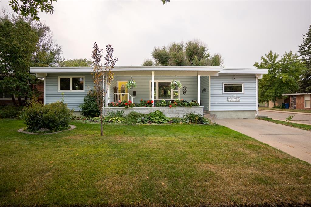 Picture of 1232 12 Avenue S, Lethbridge Real Estate Listing