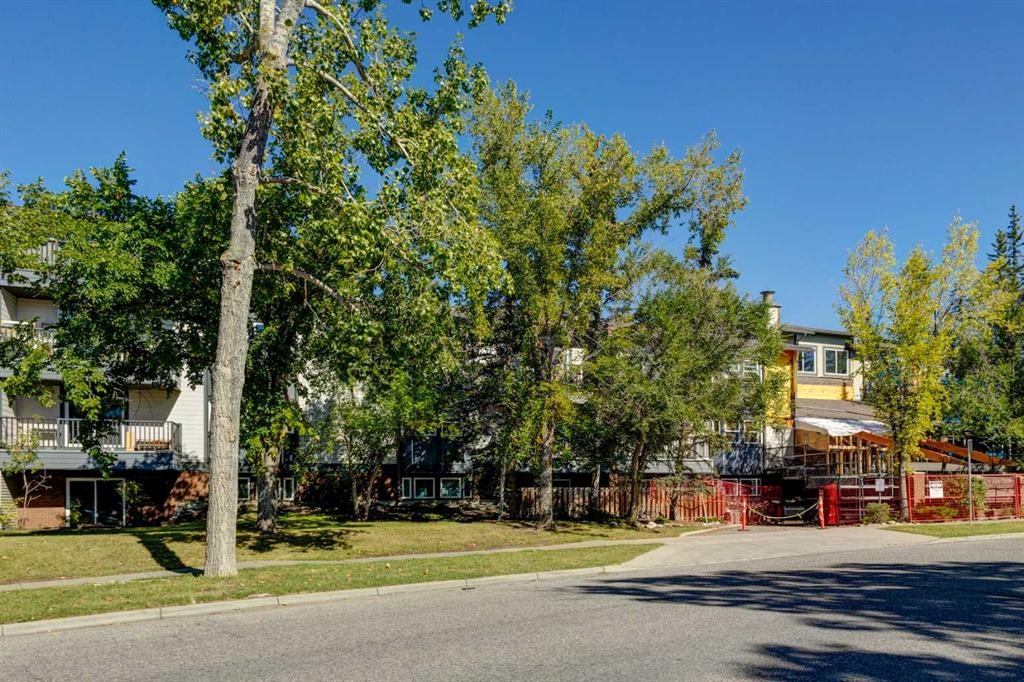 Picture of 406, 550 Westwood Drive SW, Calgary Real Estate Listing