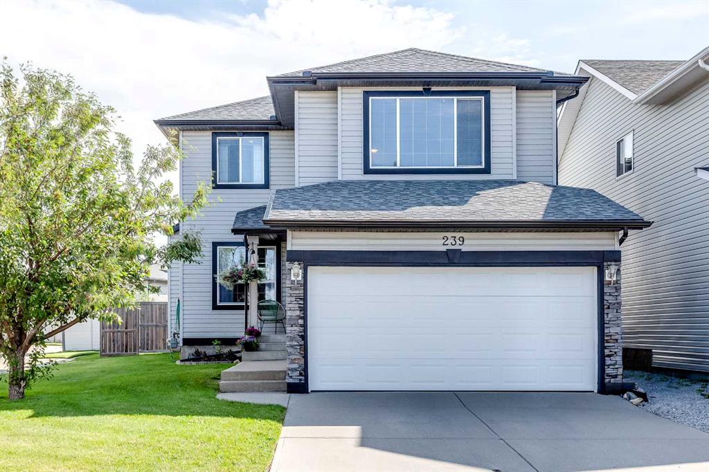 Picture of 239 Citadel Meadow Bay NW, Calgary Real Estate Listing