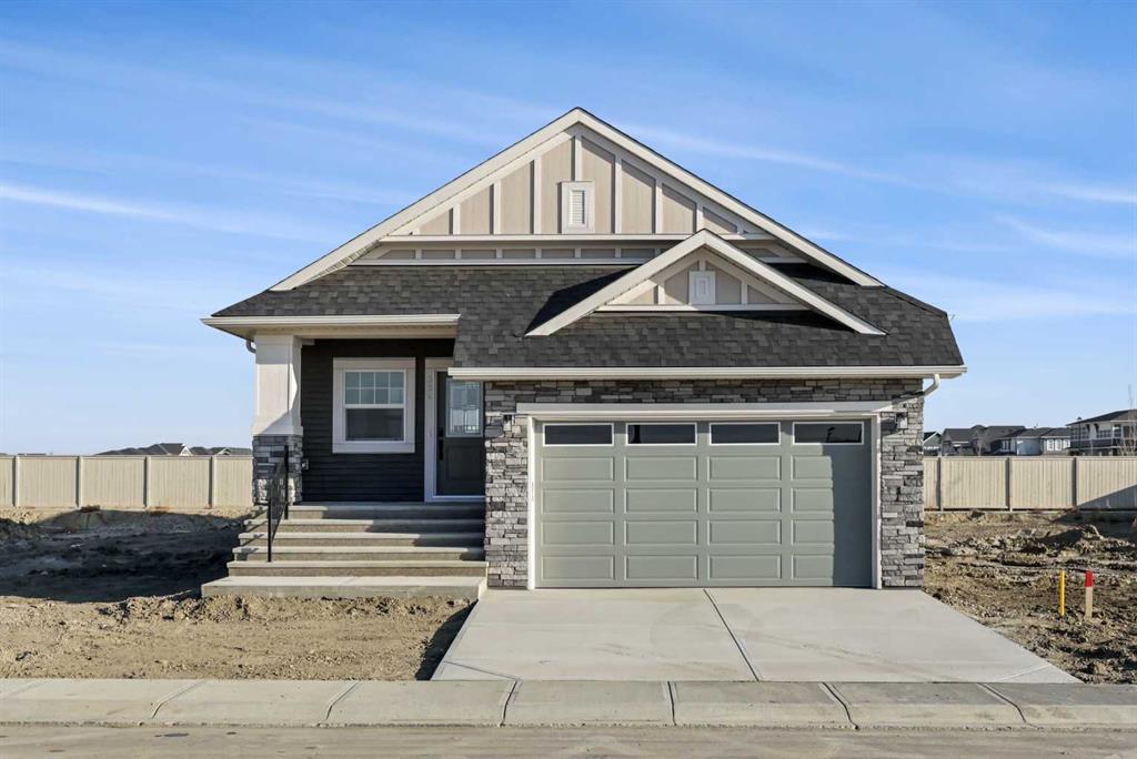 Picture of 354 Baywater Common SW, Airdrie Real Estate Listing