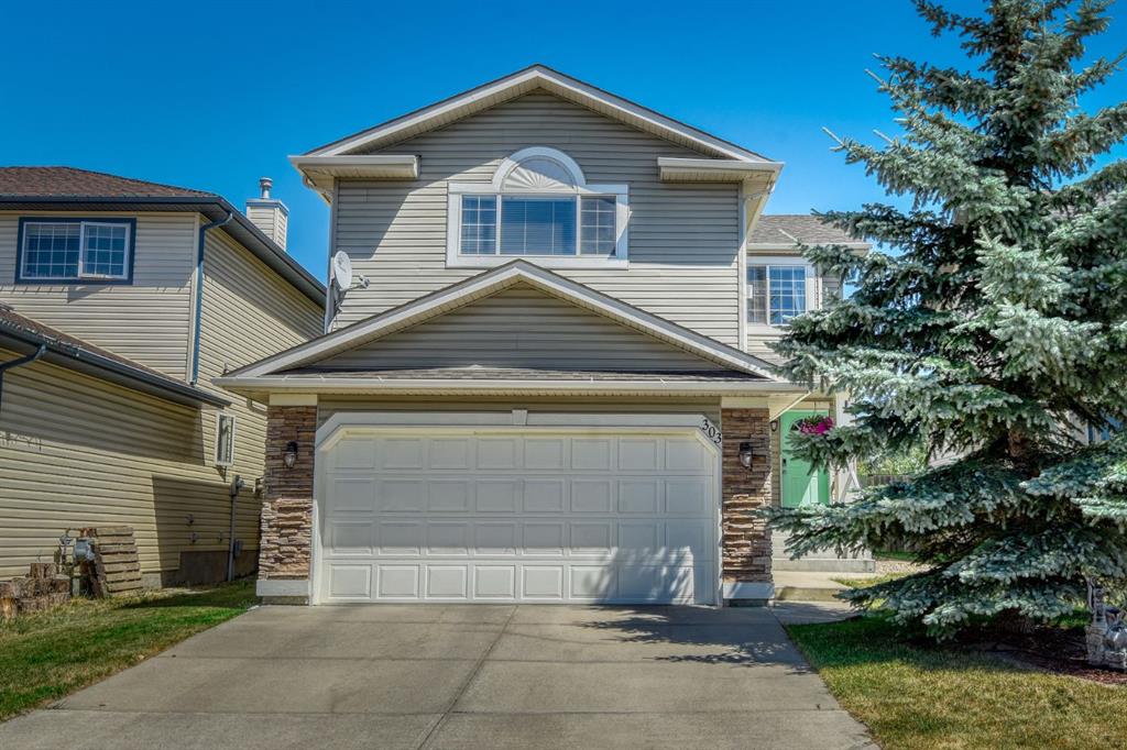 Picture of 303 Royal Birch View NW, Calgary Real Estate Listing