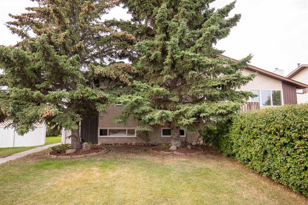 Picture of 32 Rutherford Drive , Red Deer Real Estate Listing