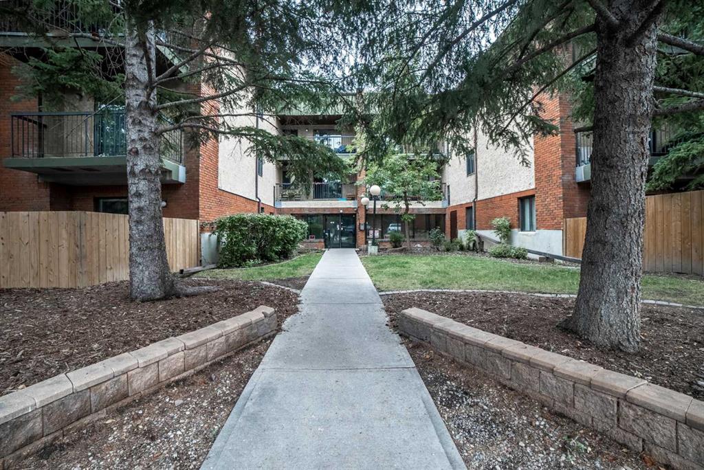 Picture of 312, 1919 36 Street SW, Calgary Real Estate Listing