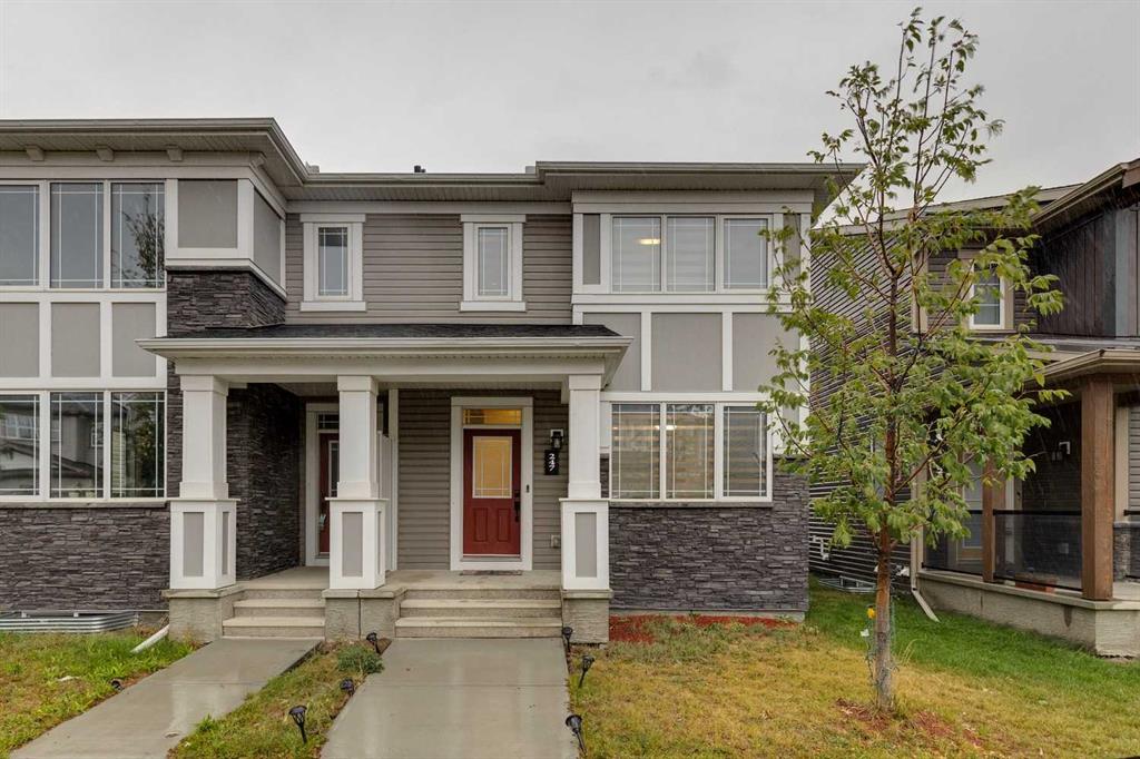 Picture of 247 Carrington Circle NW, Calgary Real Estate Listing