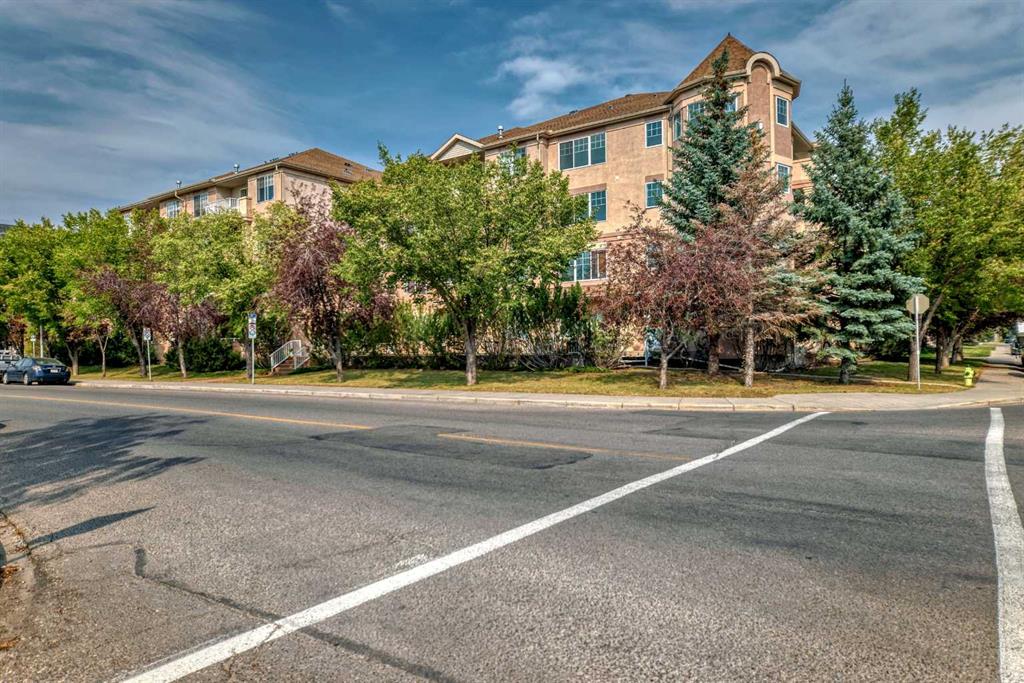 Picture of 203, 15320 Bannister Road SE, Calgary Real Estate Listing