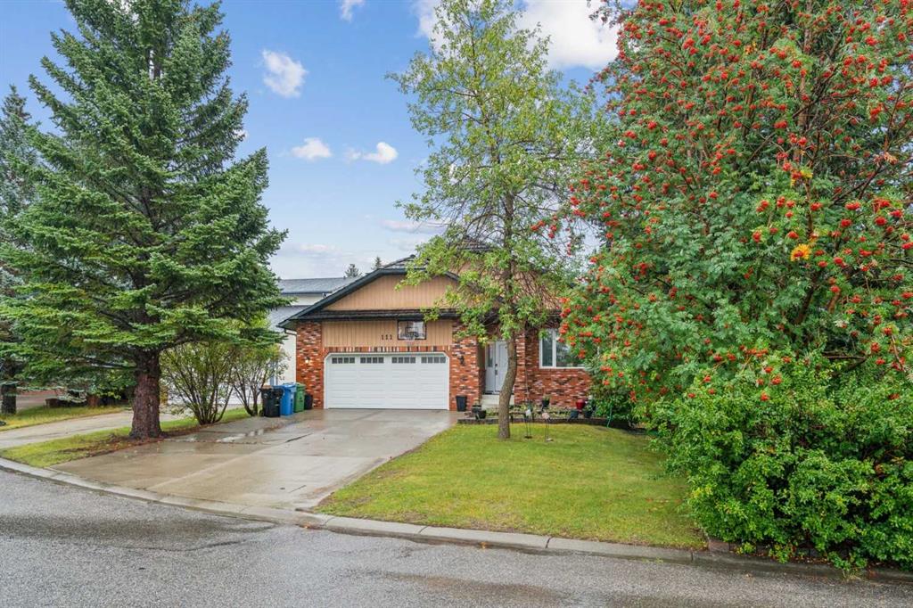 Picture of 111 Edforth Place NW, Calgary Real Estate Listing