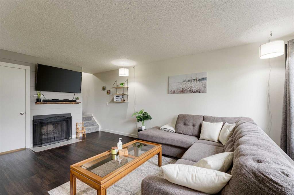 Picture of 1502, 544 Blackthorn Road NE, Calgary Real Estate Listing