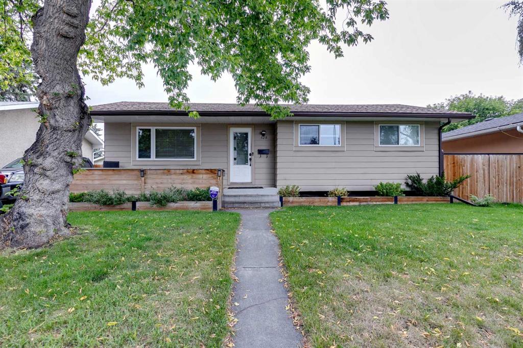 Picture of 628 Aurora Place SE, Calgary Real Estate Listing