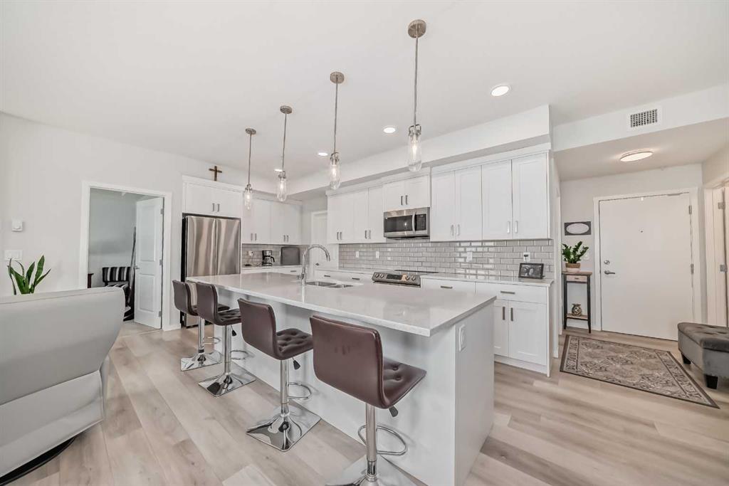 Picture of 205, 360 Harvest Hills Way NE, Calgary Real Estate Listing