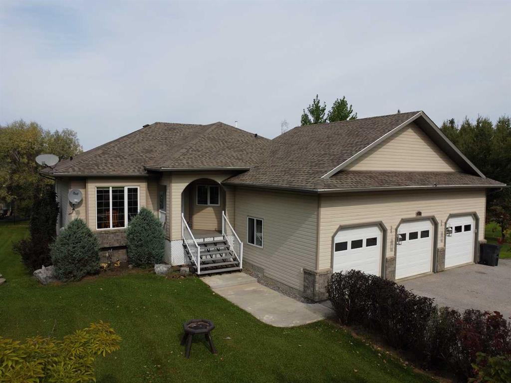 Picture of 2210 Pioneer Drive SW, Slave Lake Real Estate Listing