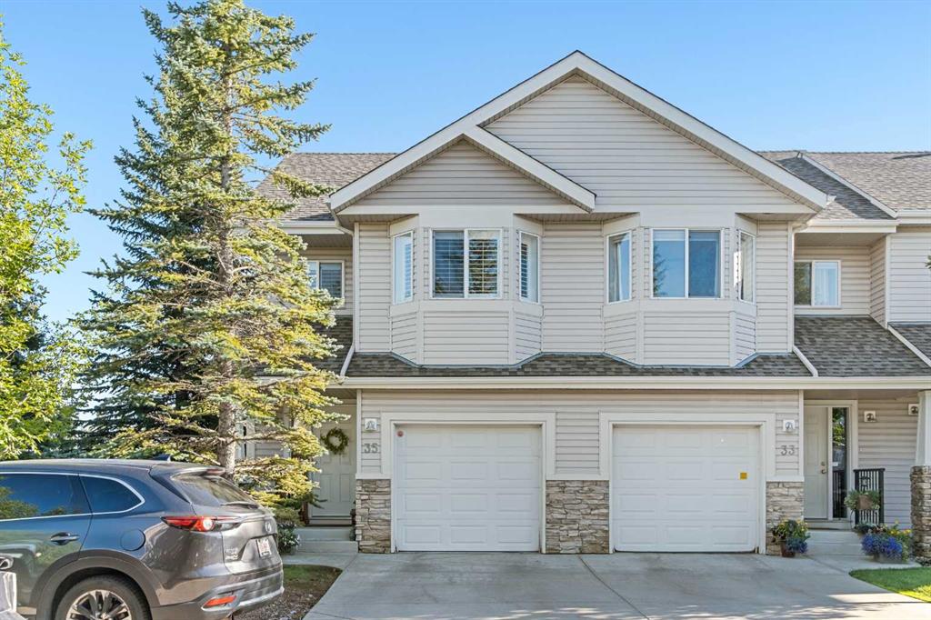 Picture of 35 Royal Oak Gardens NW, Calgary Real Estate Listing