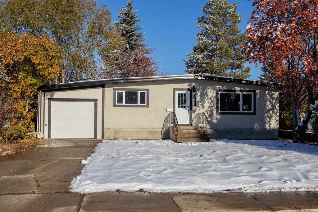 Picture of 3931 38 Avenue , Red Deer Real Estate Listing