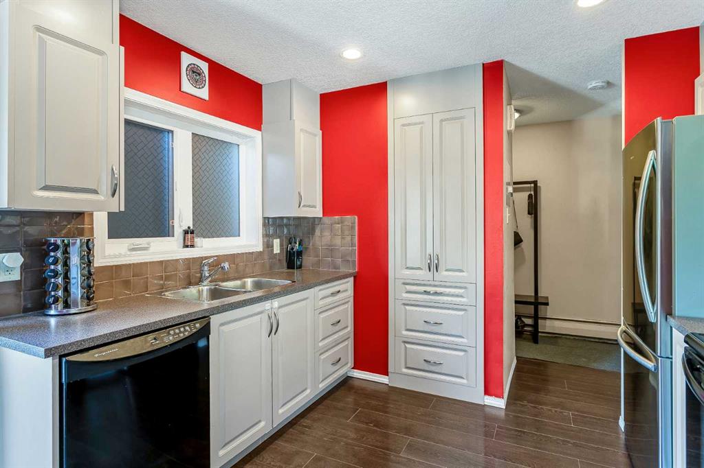 Picture of 138, 6919 Elbow Drive SW, Calgary Real Estate Listing