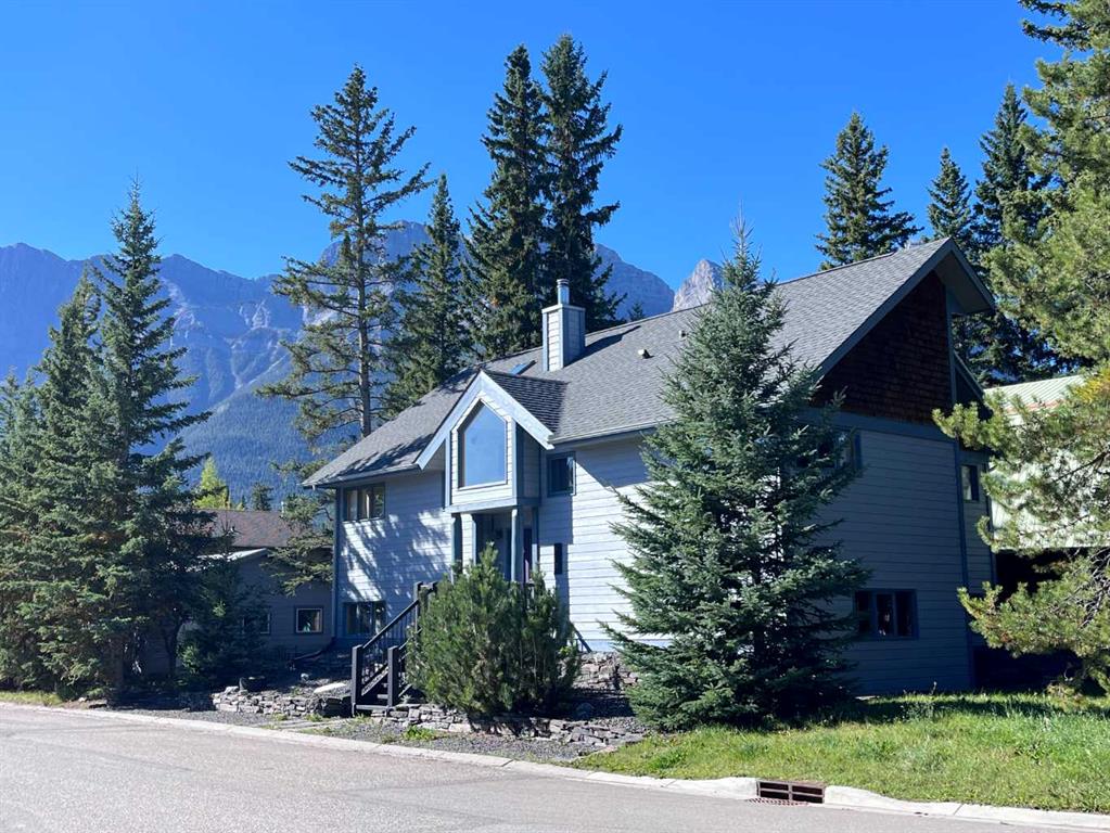 Picture of 413 2nd Street , Canmore Real Estate Listing