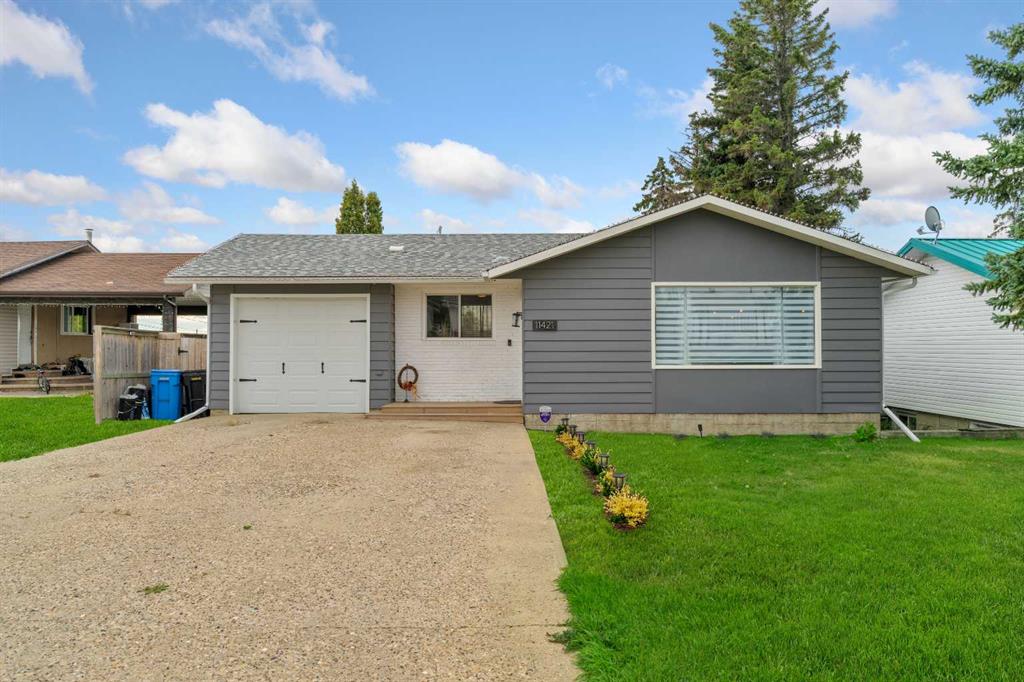 Picture of 11421 107 Avenue , Fairview Real Estate Listing